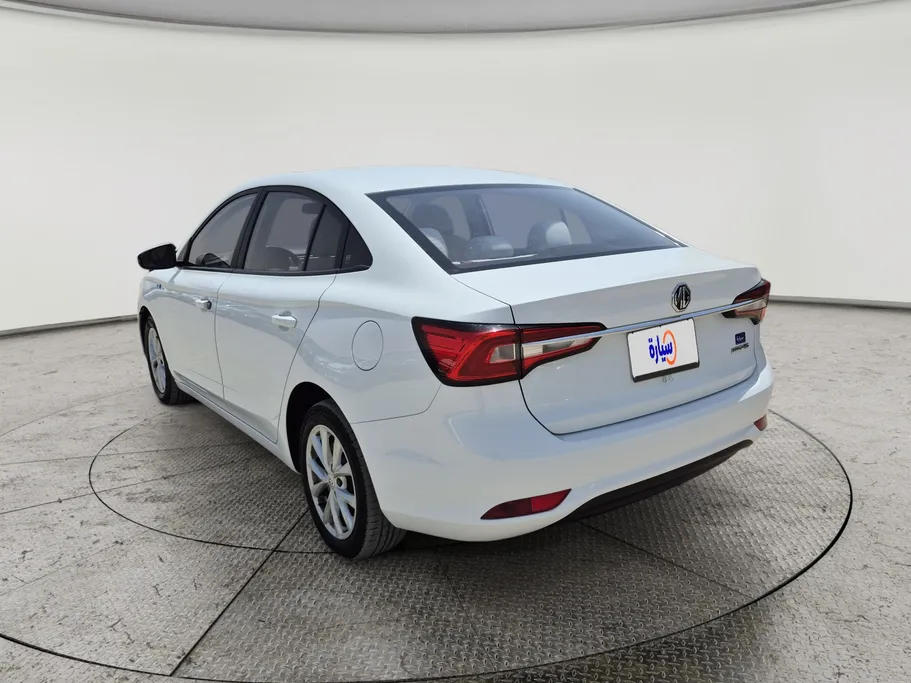 2023 MG 5 STD 