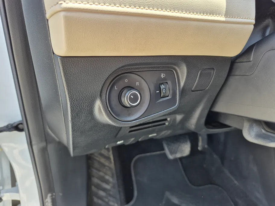 2023 MG 5 STD 