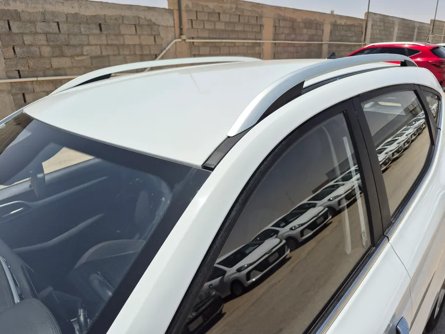 2022 MG ZS STD 