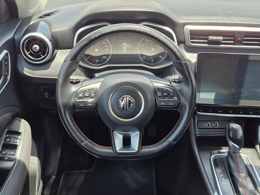 2022 MG ZS STD 