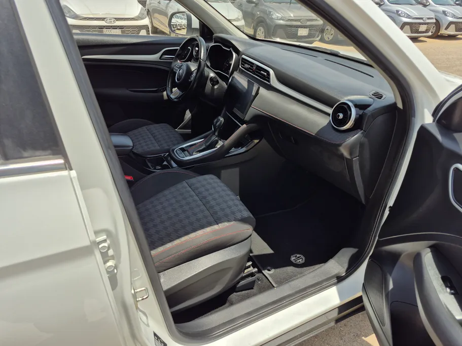 2022 MG ZS STD 