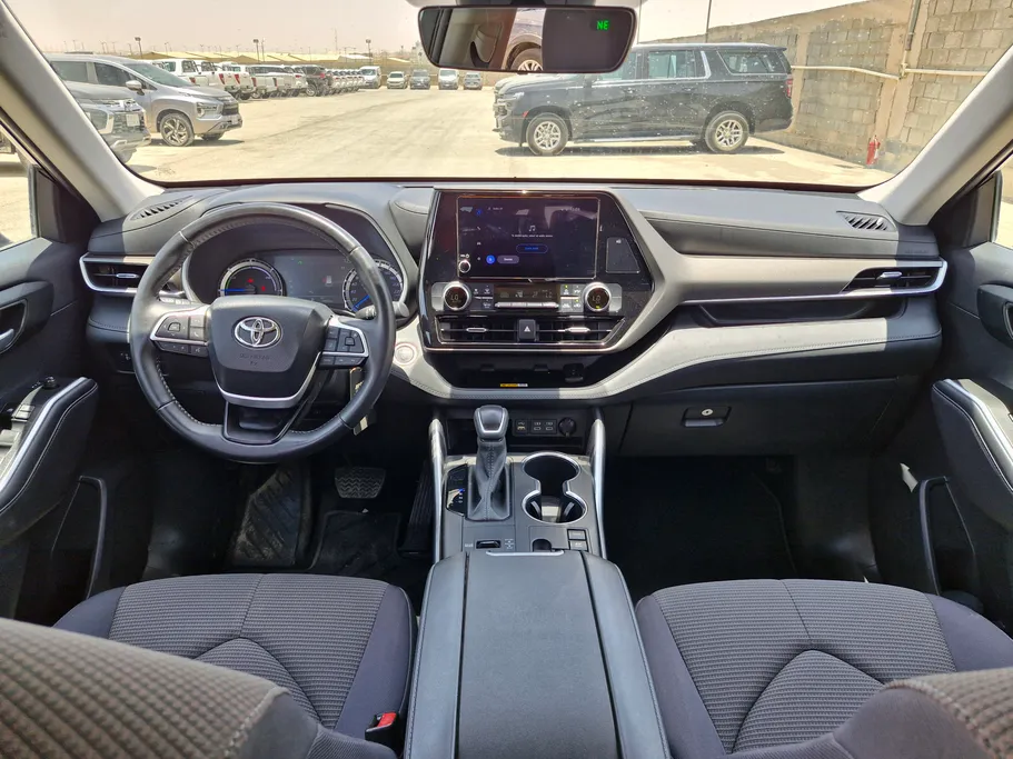 تويوتا هايلاندر GLE 2024 