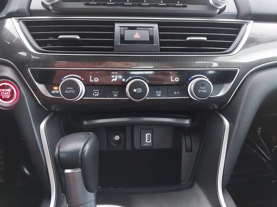 هوندا اكورد LX Sport 2018 