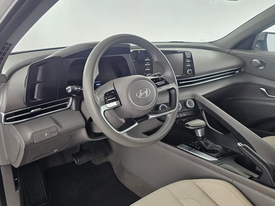 2025 Hyundai Elantra Fleet 