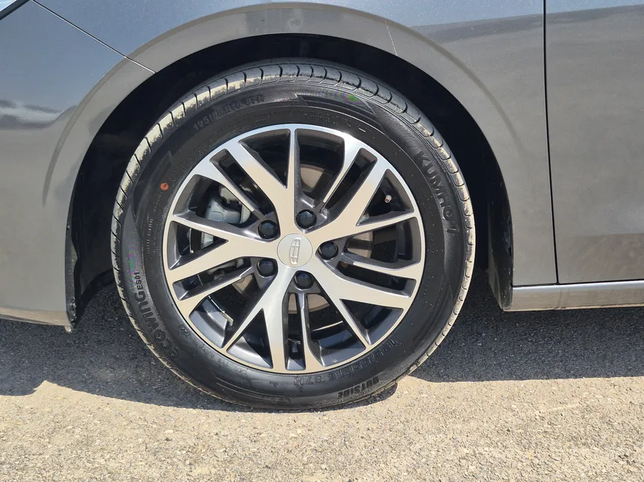2024 Geely Emgrand GS 