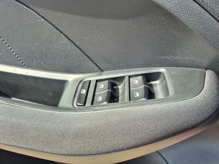 2022 MG ZS STD 