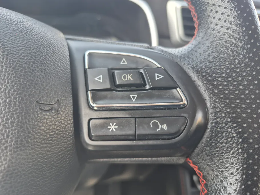 2022 MG ZS STD 