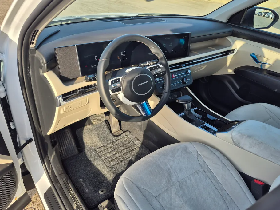 2025 Hyundai Tucson Smart 