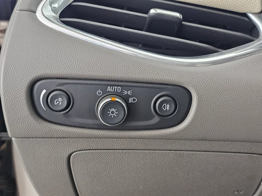 2019 Chevrolet Malibu Premier 