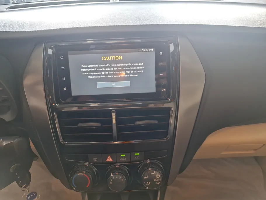 2022 Toyota Yaris  Y 