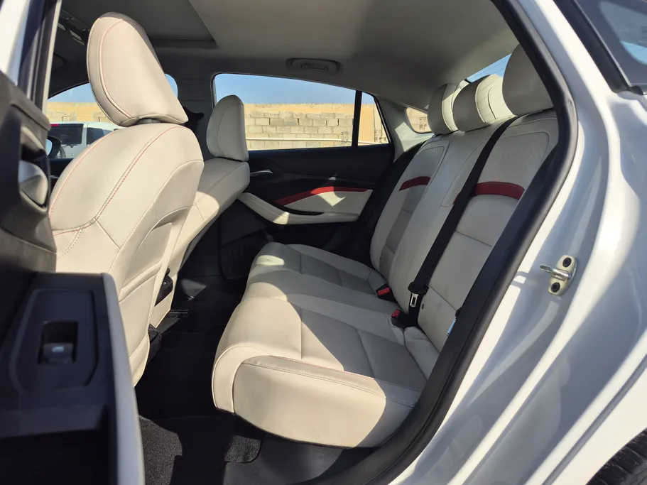 ام جي جي تي LUX 2024 