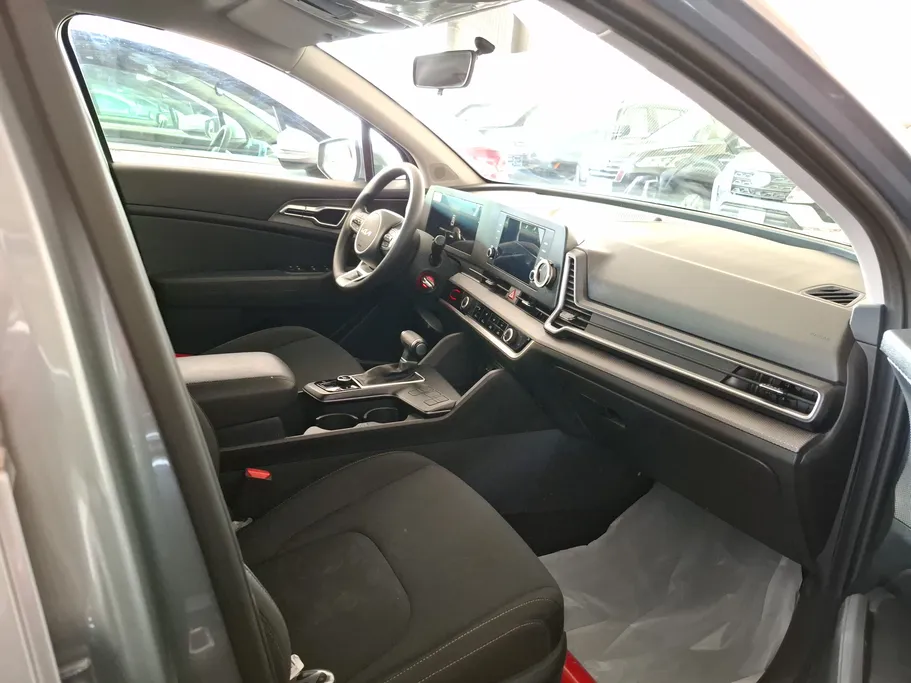 2025 Kia Sportage GL 