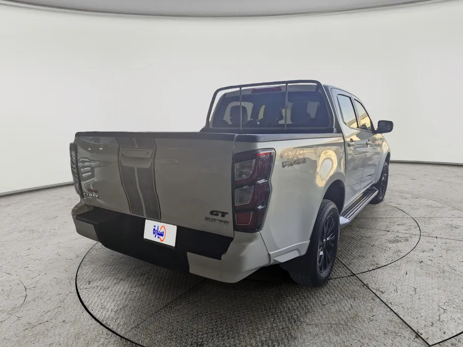 ايسوزو دي ماكس GT 2025 