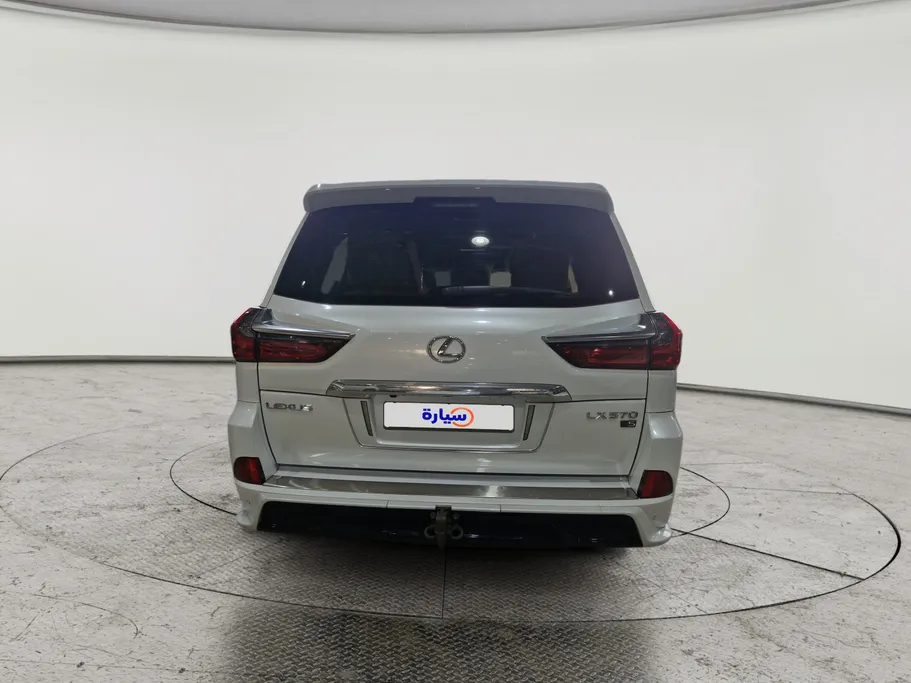 لكزس LX 570 S 2020 