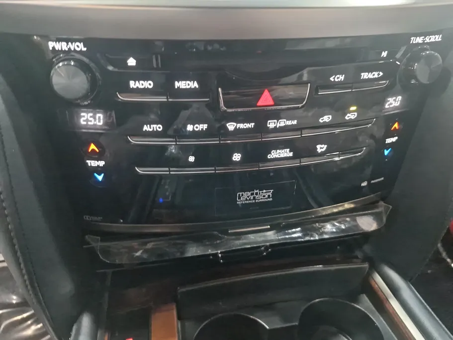 لكزس LX 570 S 2020 