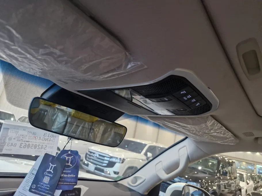 تويوتا لاندكروزر GXR4 2025 