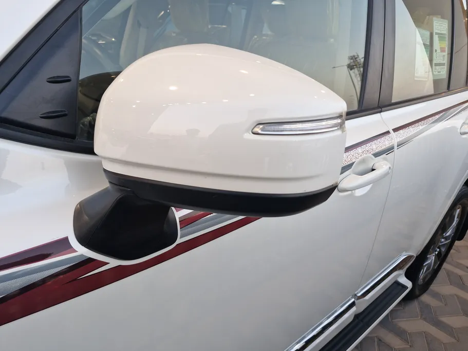 تويوتا لاندكروزر GXR4 2025 