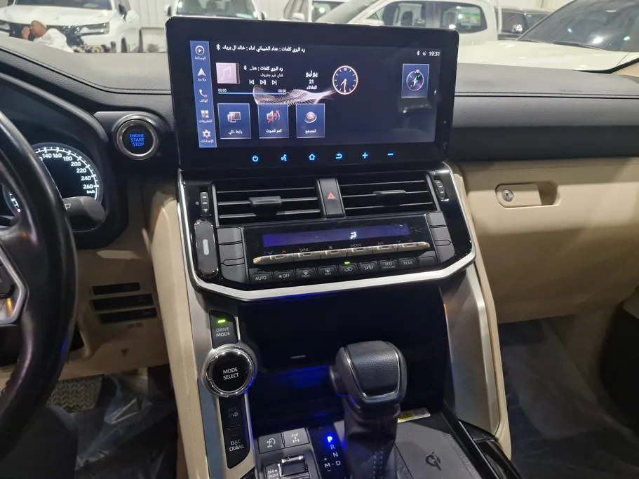 تويوتا لاندكروزر GXR3 2024 
