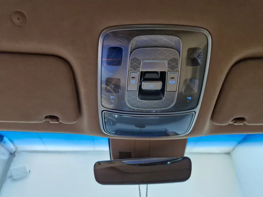 2023 Genesis GV80 Royal 