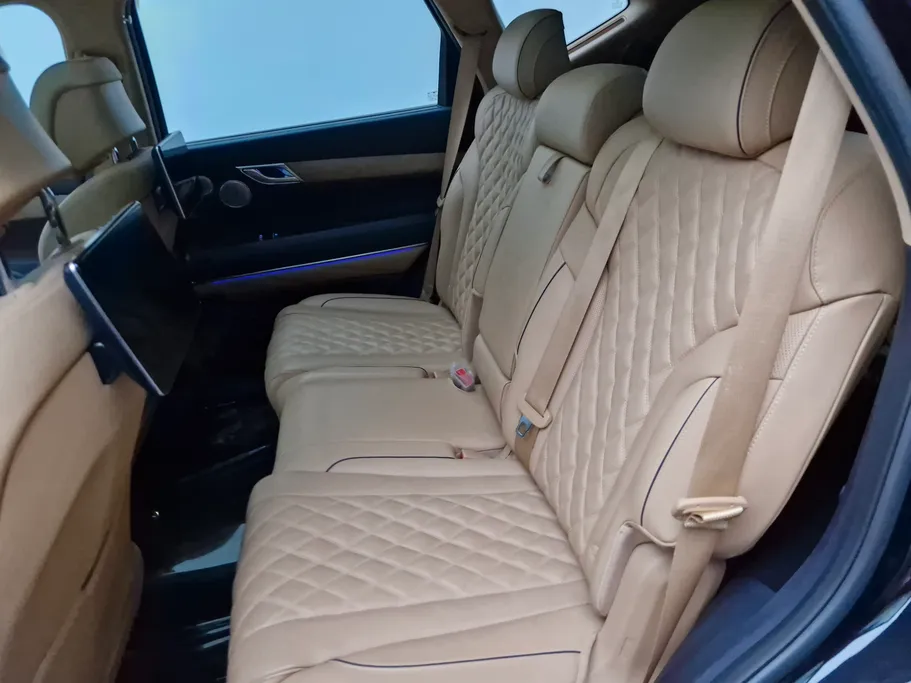 2023 Genesis GV80 Royal 