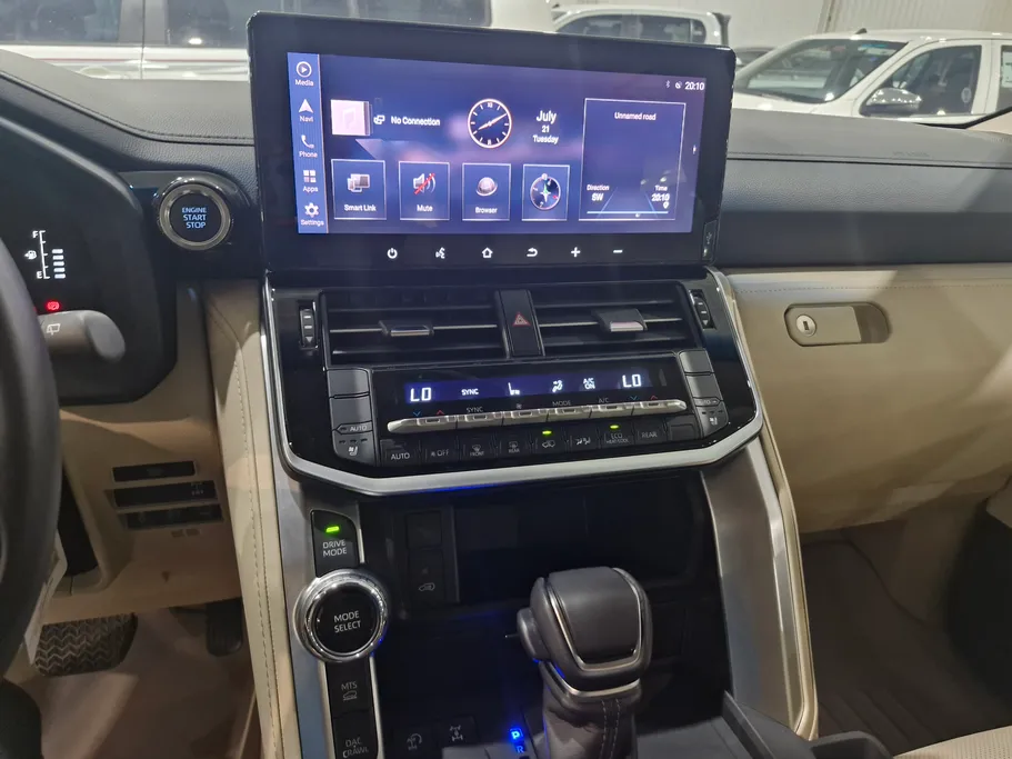 تويوتا لاندكروزر GXR4 2025 