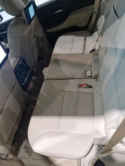 تويوتا لاندكروزر GXR4 2025 