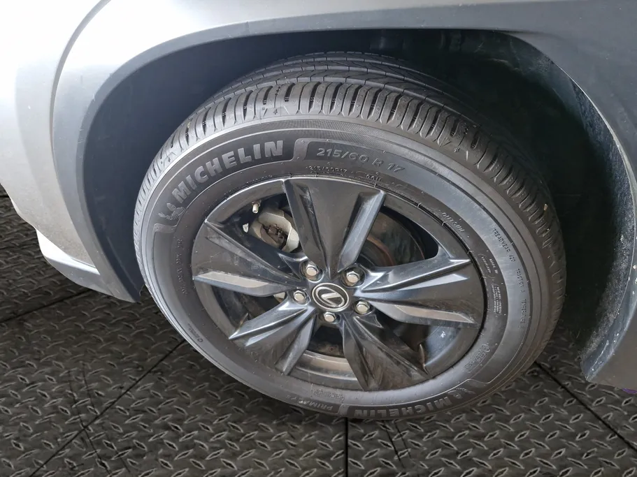 2021 Lexus UX 200 
