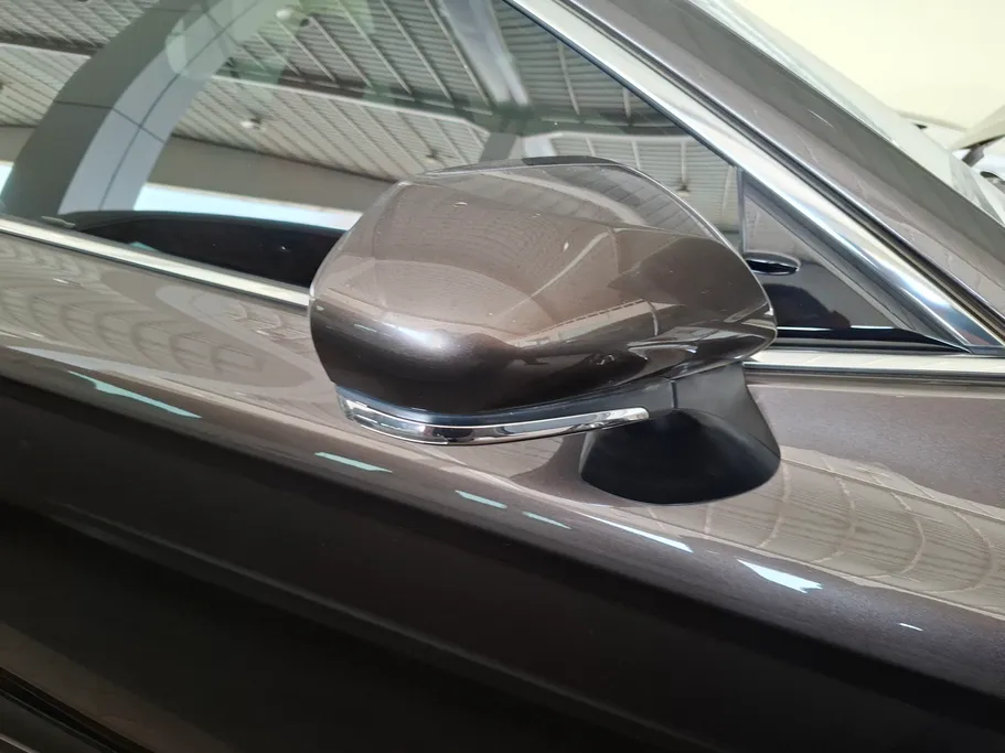 2022 Toyota Camry  SE V6 