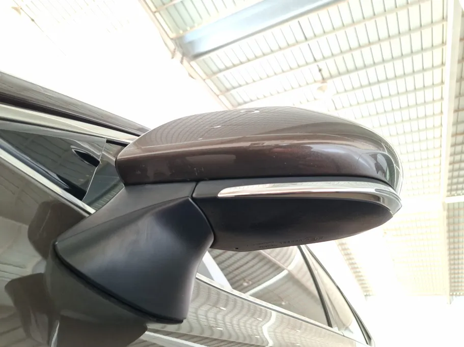 2022 Toyota Camry  SE V6 