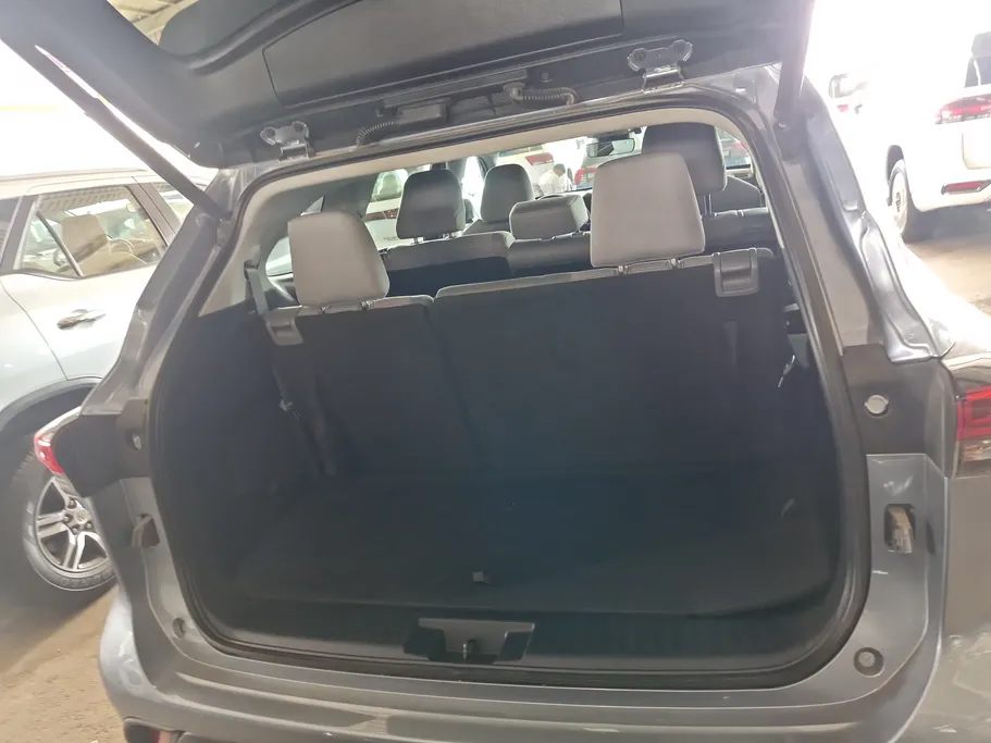 2020 Toyota Highlander GLE 