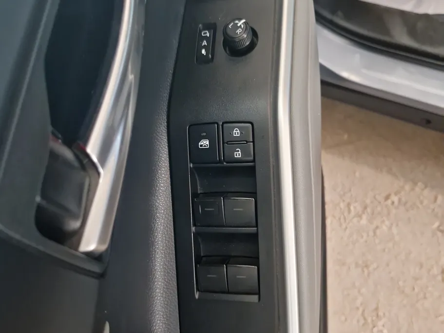 2020 Toyota Highlander GLE 