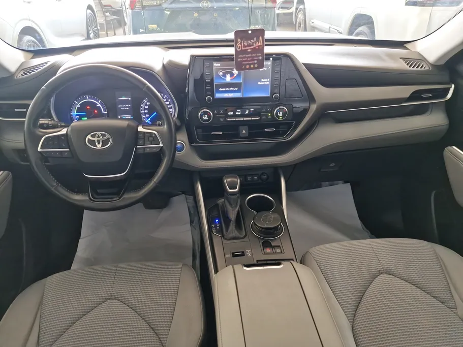 2020 Toyota Highlander GLE 