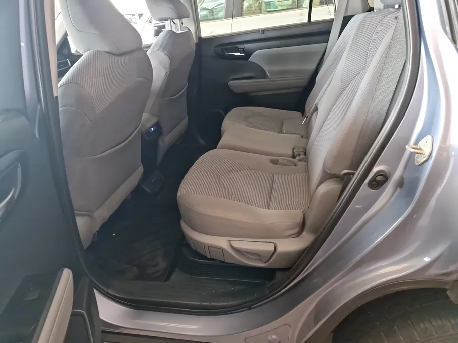2020 Toyota Highlander GLE 