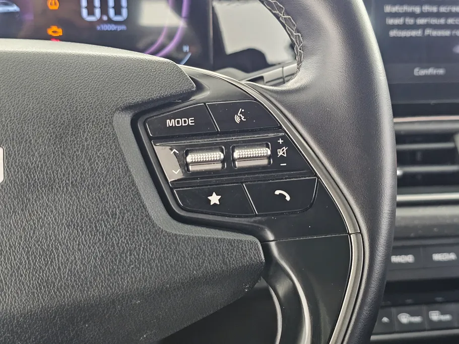 2025 Kia K3 EX 