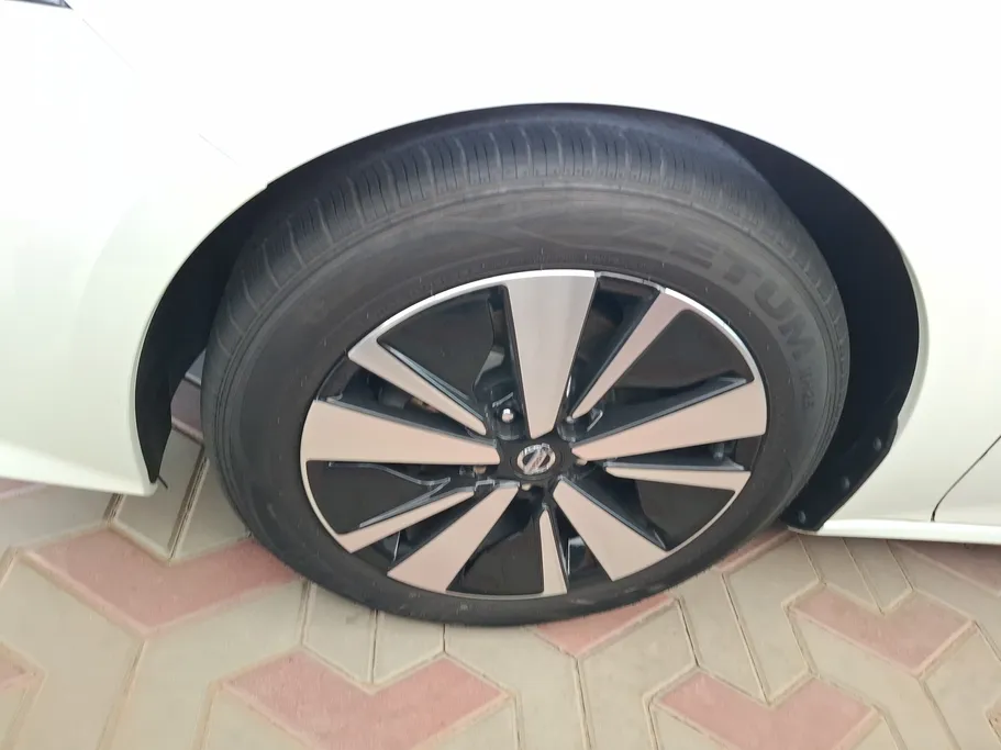 نيسان التيما SV 2022 