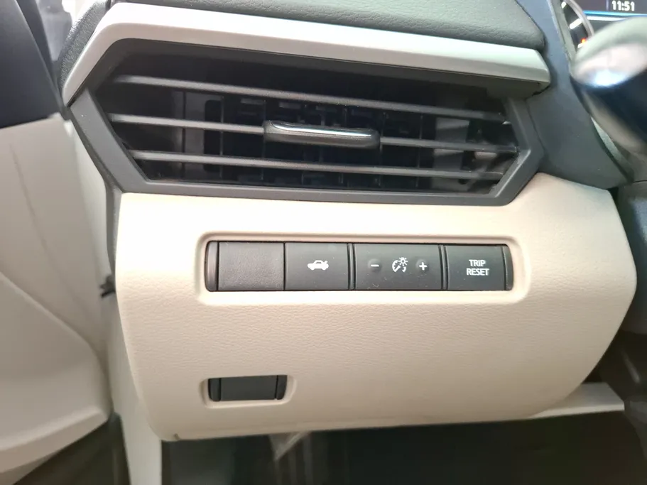 2022 Nissan Altima SV 