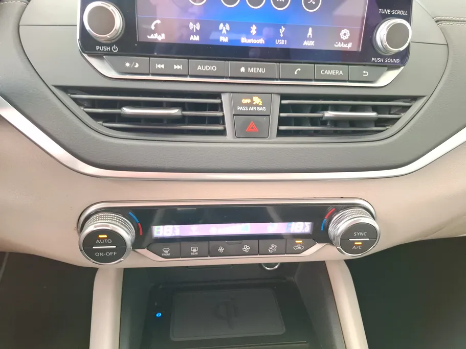 2022 Nissan Altima SV 
