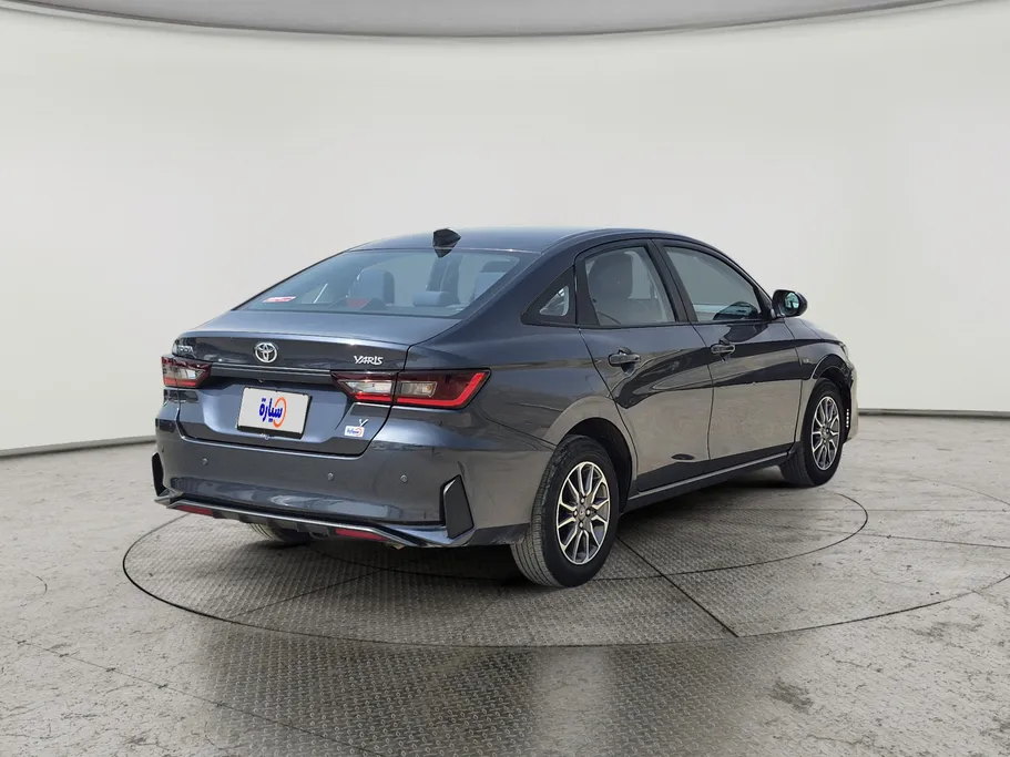 2024 Toyota Yaris  Y 
