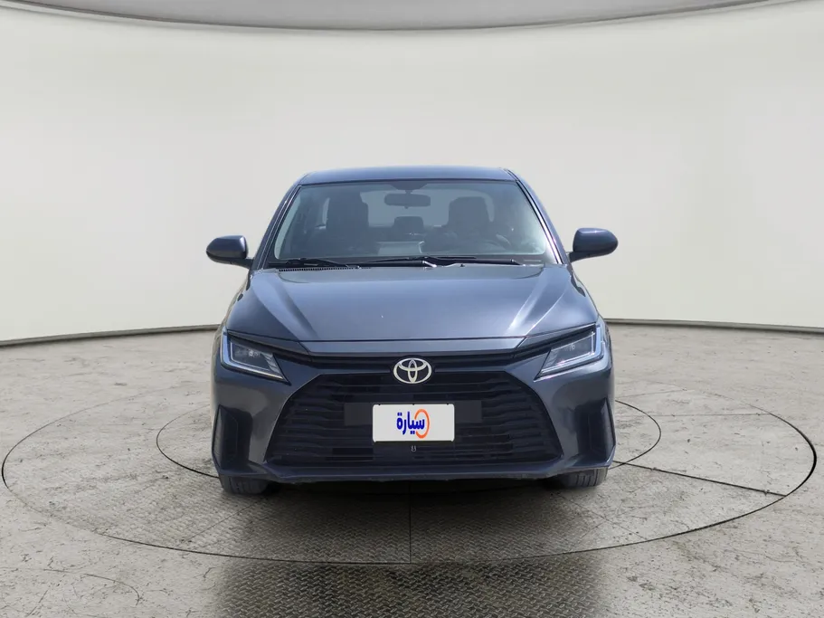 2024 Toyota Yaris  Y 
