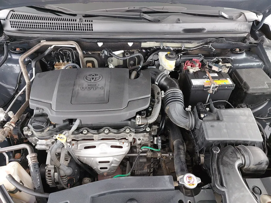 2023 Toyota Yaris  Y 