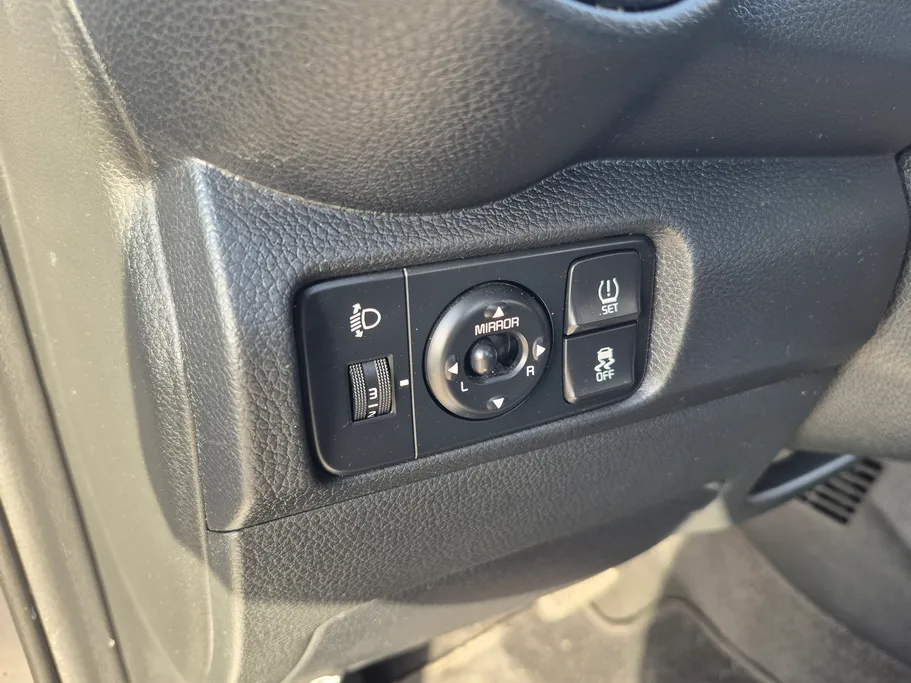 2024 Kia Pegas LX 