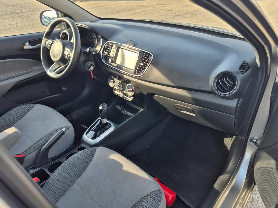 2024 Kia Pegas LX 