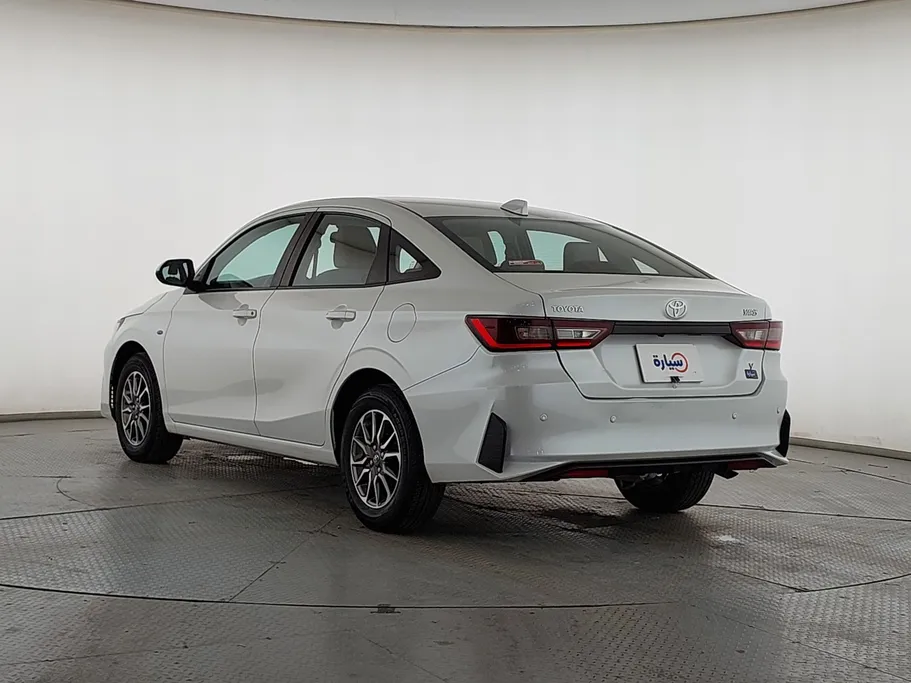 2023 Toyota Yaris  Y 