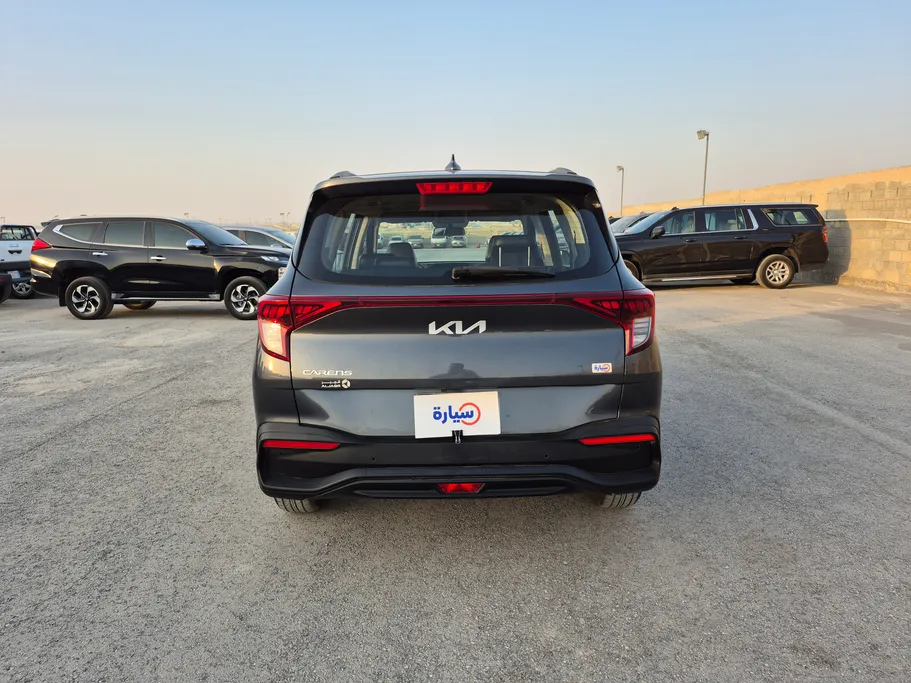 2023 Kia Carens LX S2 