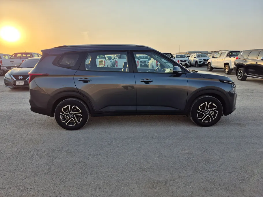 2023 Kia Carens LX S2 