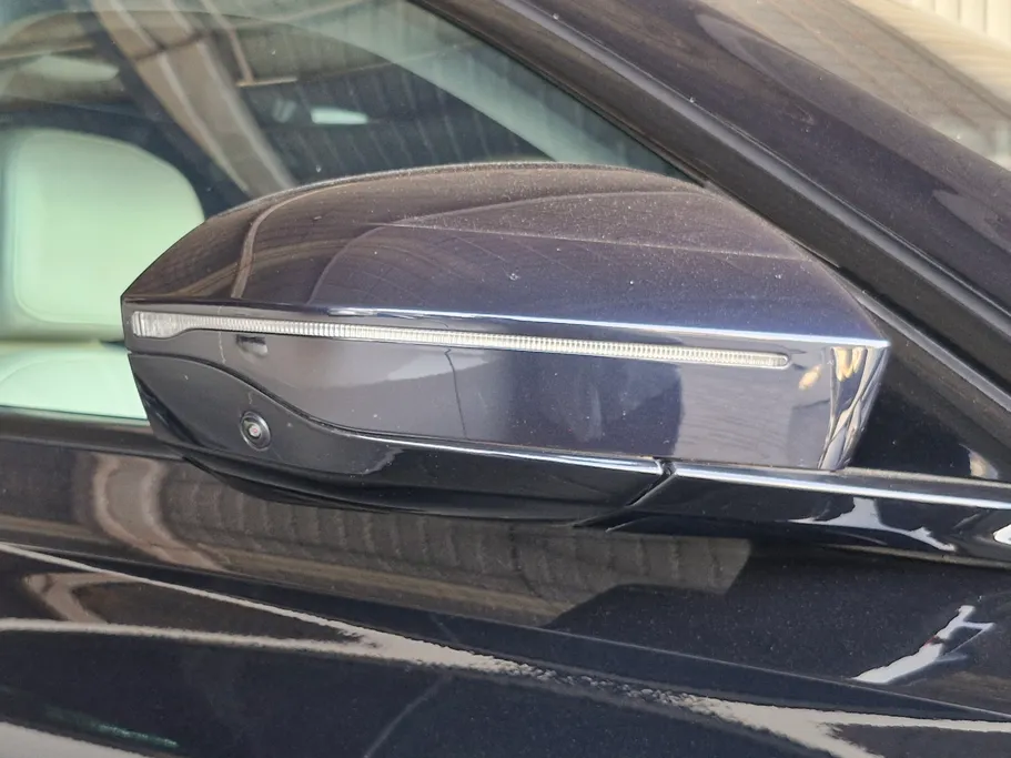 بي ام دبليو الفئة السابعة 735i 2023 