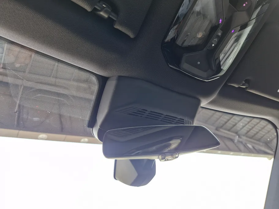 بي ام دبليو الفئة السابعة 735i 2023 