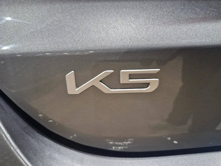 2023 Kia K5 LX 