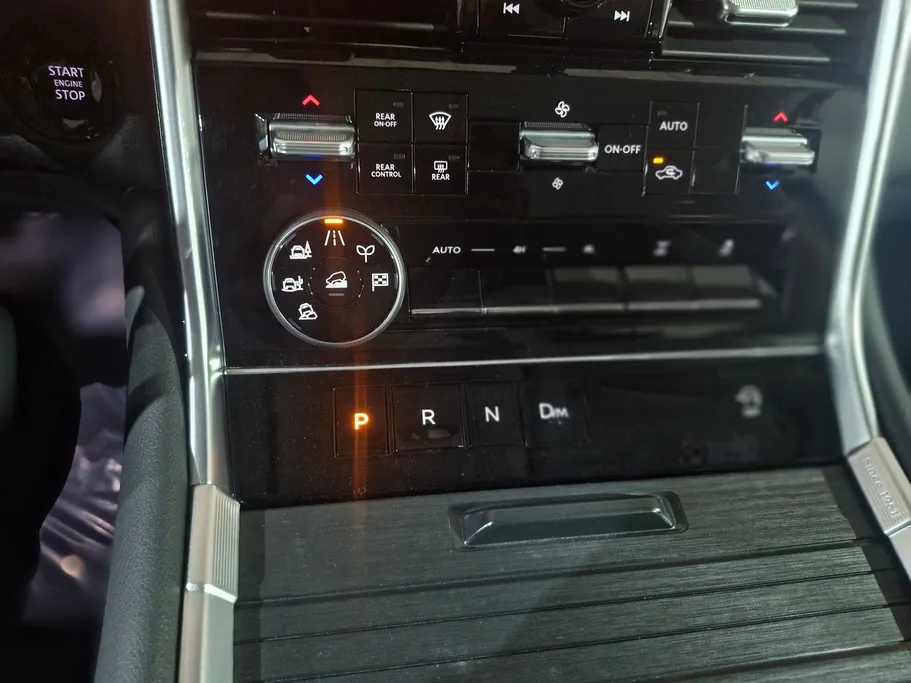 2025 Nissan Patrol XE 