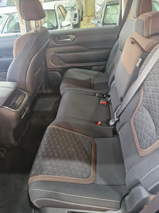 2025 Nissan Patrol XE 